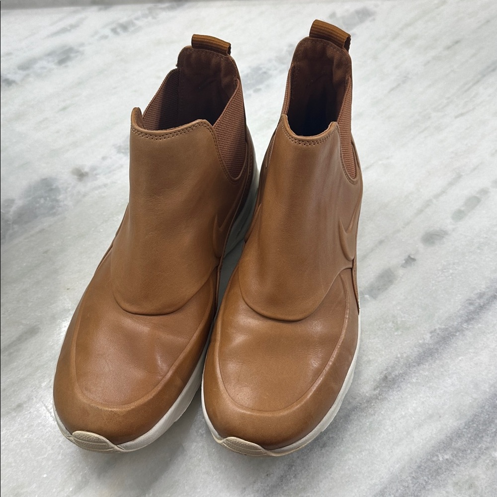 Brown Leather Slip-On Nike Sneakers - Picture 4 of 5